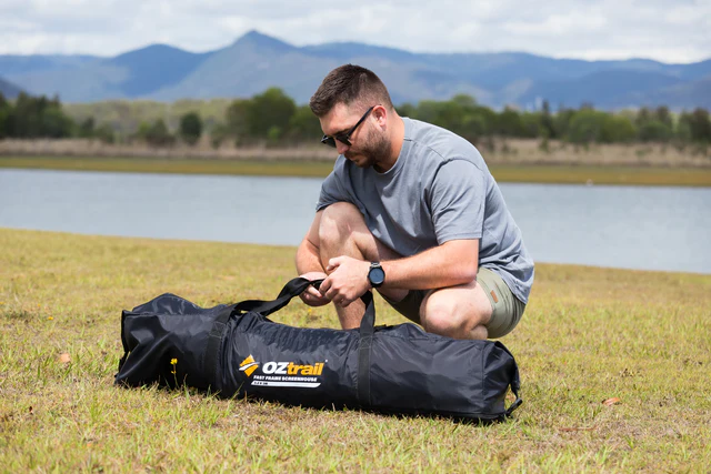 OZTRAIL FAST FRAME 3.2M x 3M SCREENHOUSE - Image 3